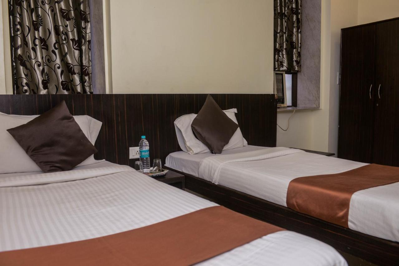 Hotel National Mumbai Exterior foto