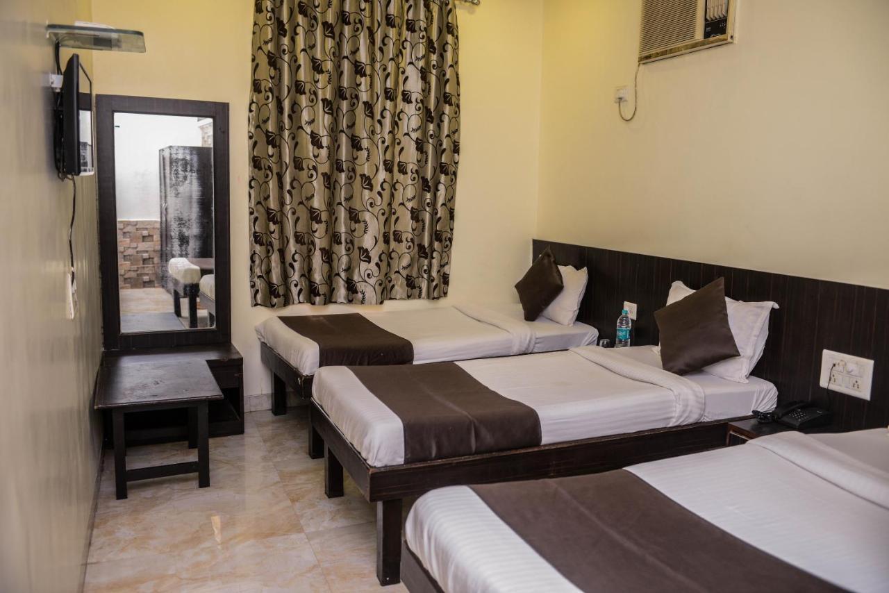 Hotel National Mumbai Exterior foto